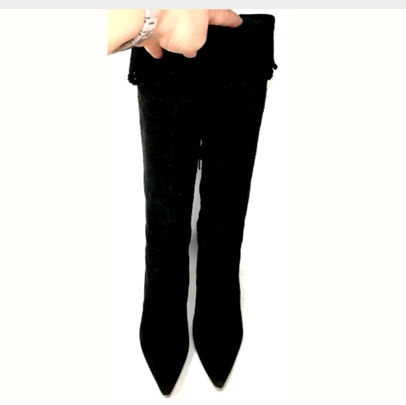 Stuart Weitzman Boots Womens' Black Suede 6M - Picture 4 of 8